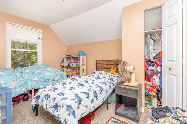 202 S Clark Street, Chesaning, MI 48616