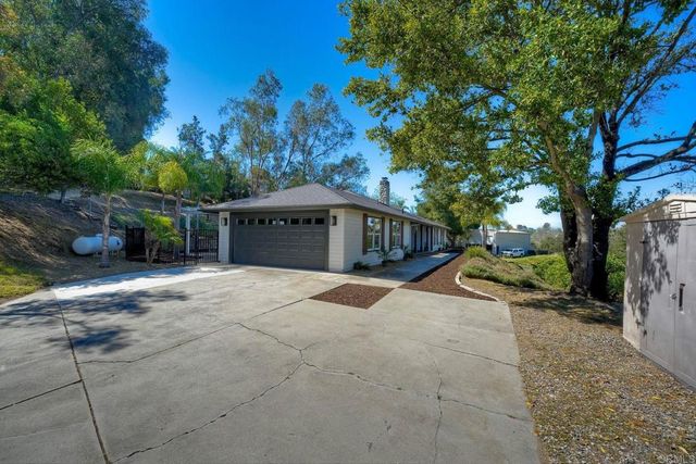 2830 Green Canyon Road, Fallbrook, CA 92028