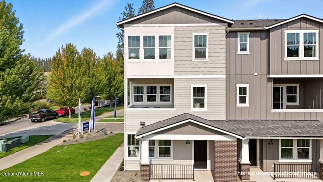 3272 N Grandmill Ln, 101, Coeur d'Alene, ID 83814 property photo