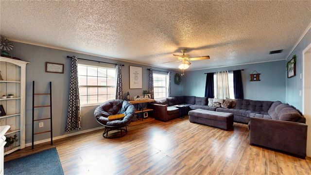 400 WILSON STREET NE, Fort Meade, FL 33841