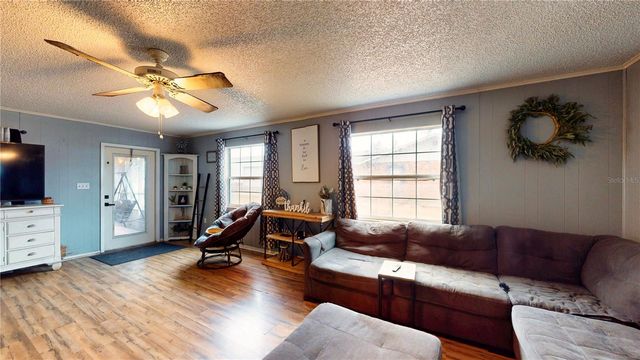 400 WILSON STREET NE, Fort Meade, FL 33841