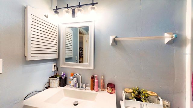 400 WILSON STREET NE, Fort Meade, FL 33841