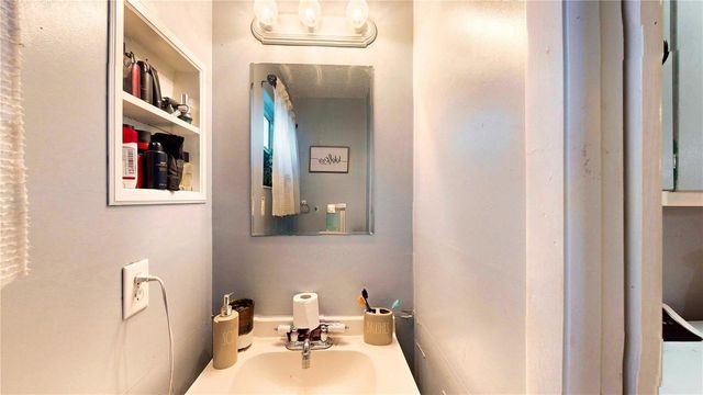 400 WILSON STREET NE, Fort Meade, FL 33841