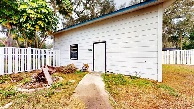 400 WILSON STREET NE, Fort Meade, FL 33841