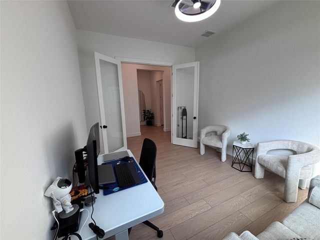 10210 Bison Drive, Iowa Colony, TX 77583