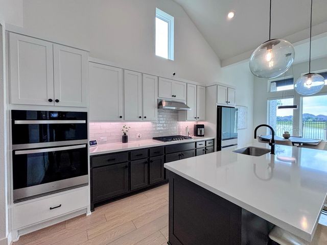 10210 Bison Drive, Iowa Colony, TX 77583