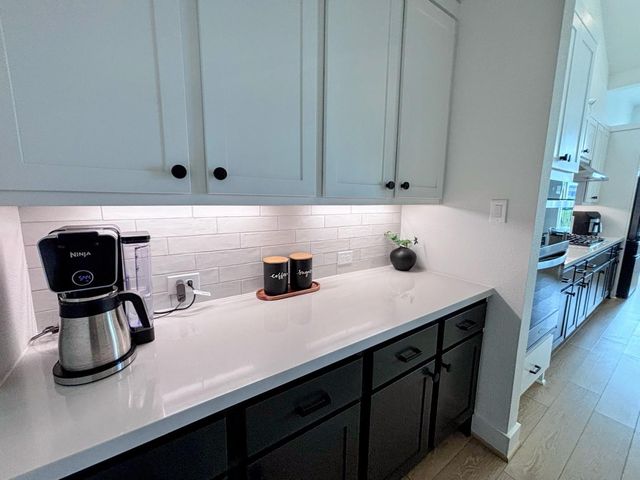 10210 Bison Drive, Iowa Colony, TX 77583