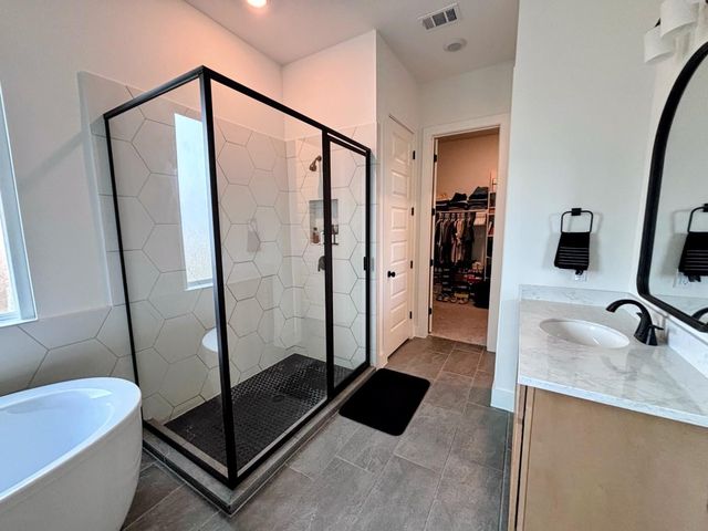 10210 Bison Drive, Iowa Colony, TX 77583