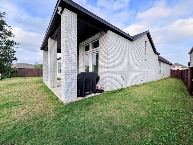 10210 Bison Drive, Iowa Colony, TX 77583