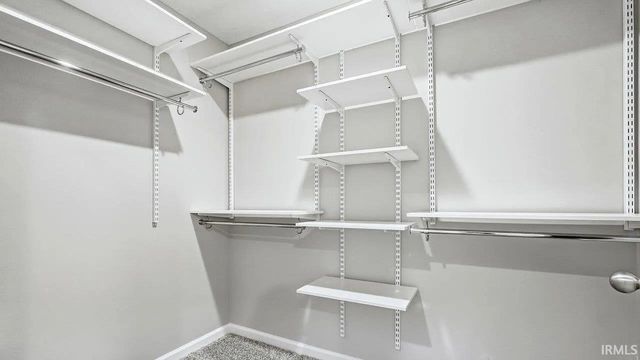 1421 Greencastle Drive, Warsaw, IN 46582