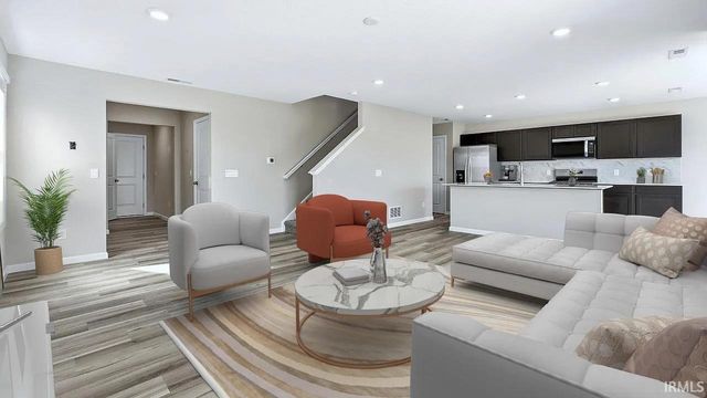 1421 Greencastle Drive, Warsaw, IN 46582