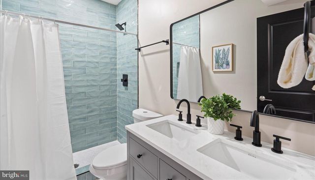 3925 NORFOLK AVE, Baltimore, MD 21216