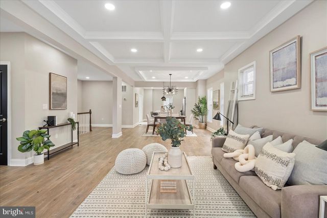 3925 NORFOLK AVE, Baltimore, MD 21216