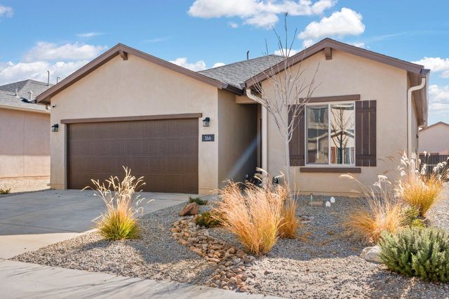 166 Spectrum Avenue SW, Rio Rancho, NM 87124