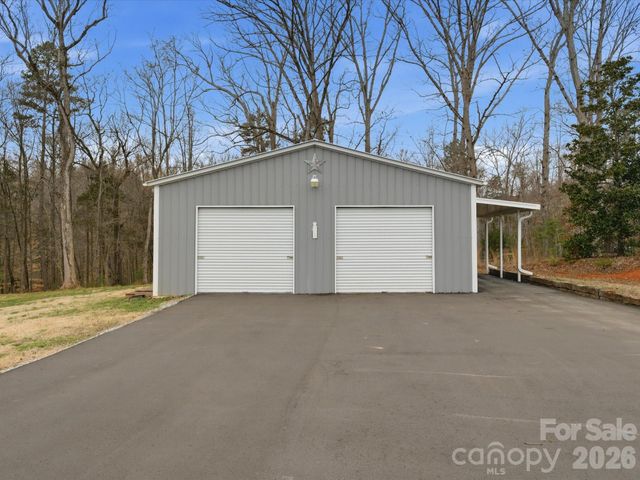 715 Miles Road, Dallas, NC 28034