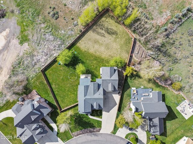 933 N Swiss Farm Court, Midway, UT 84049