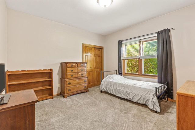 1114 Heron COURT, Mukwonago, WI 53149