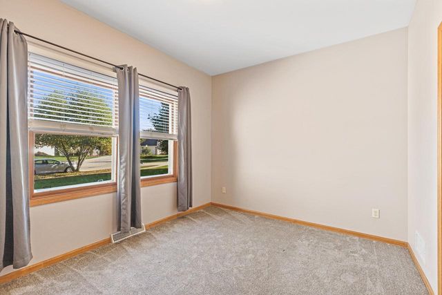 1114 Heron COURT, Mukwonago, WI 53149