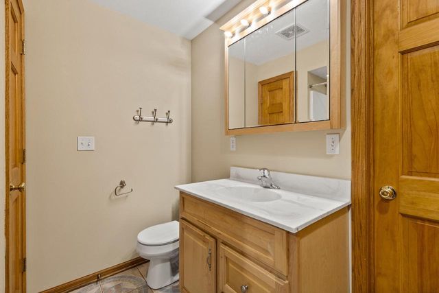 1114 Heron COURT, Mukwonago, WI 53149