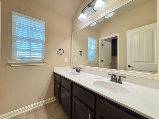 4216 Buckskin RD, Cedar Park, TX 78613