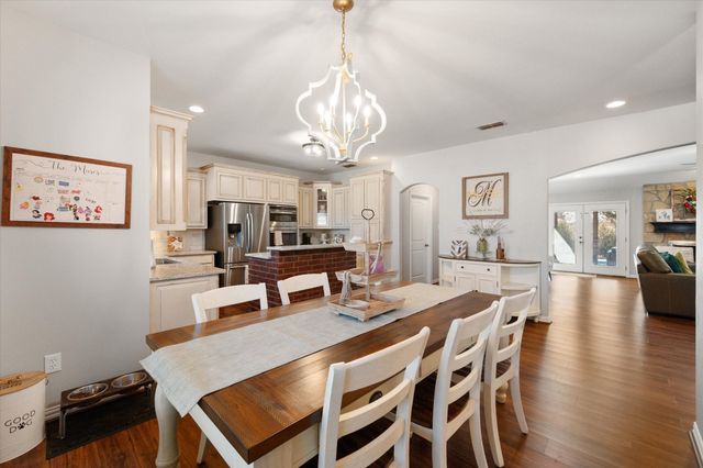 100 Ruth Court, Aledo, TX 76008