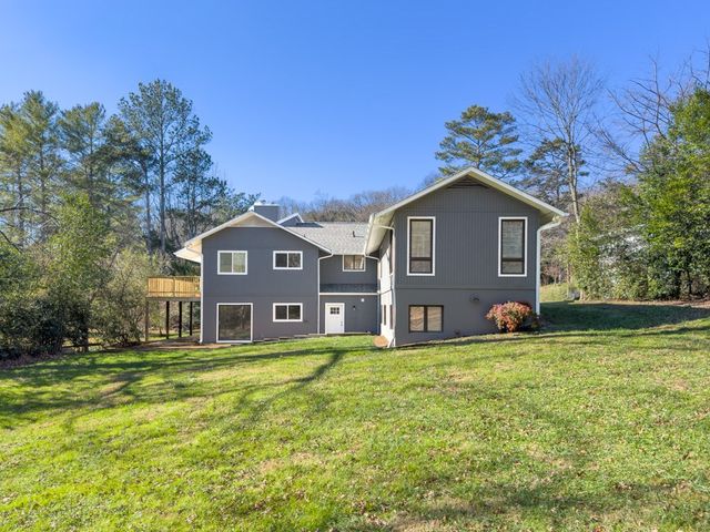 1541 Threadmill Road, Dalton, GA 30720