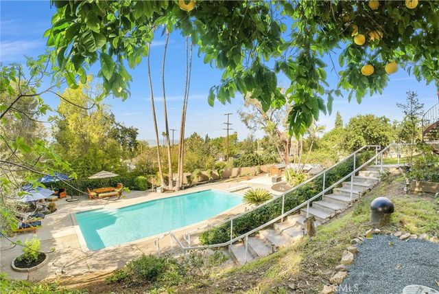 2120 Fairview, Riverside, CA 92506