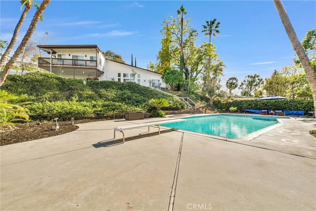 2120 Fairview, Riverside, CA 92506