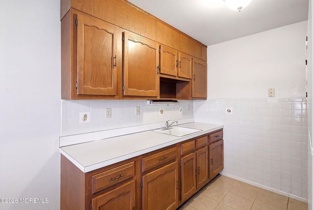 1121D Argyll Circle D, Lakewood, NJ 08701