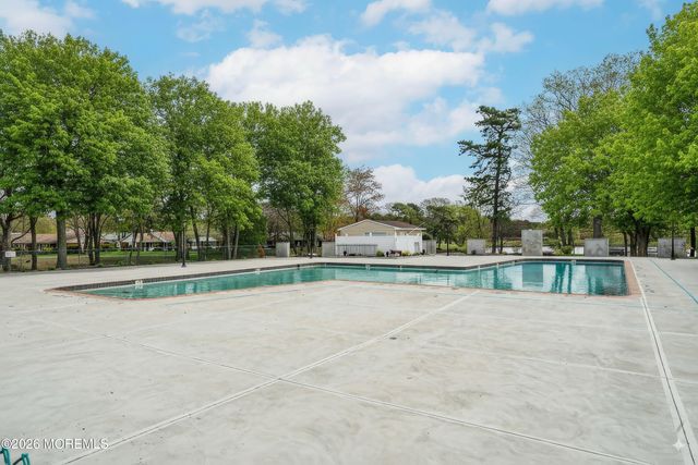 1121D Argyll Circle D, Lakewood, NJ 08701