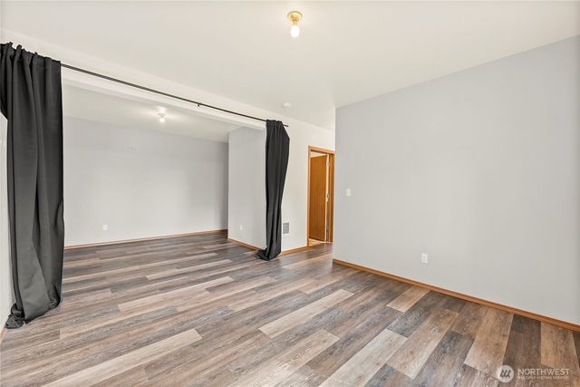 30 NE Pirates Den Road, Belfair, WA 98528