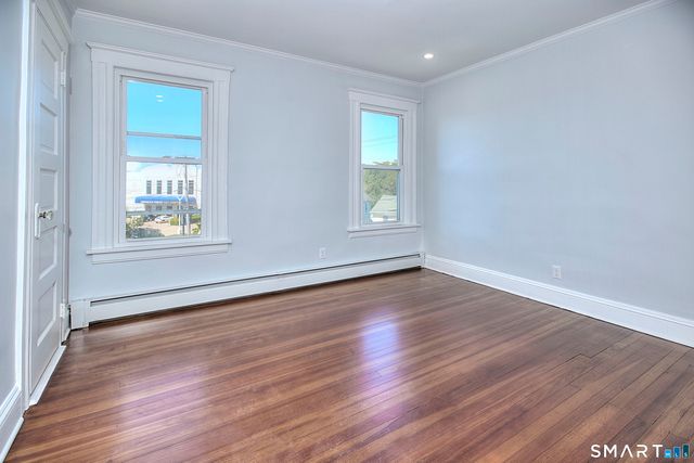 2029 Kings Highway 2nd Floor, Fairfield, CT 06824