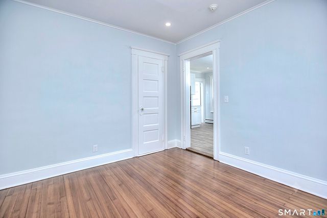 2029 Kings Highway 2nd Floor, Fairfield, CT 06824