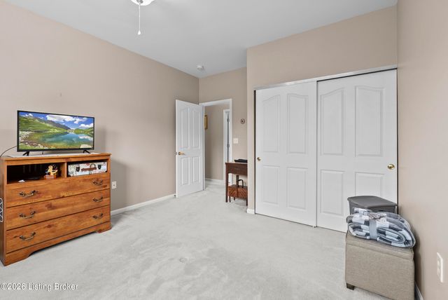 1301 Black Spruce Ln, Louisville, KY 40243