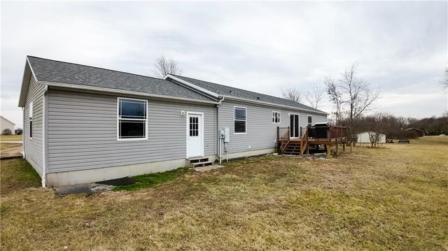 526 NW 1421st Road, Holden, MO 64040