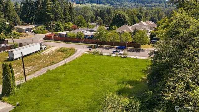 23518 20th Avenue W #Lot 1, Bothell, WA 98021