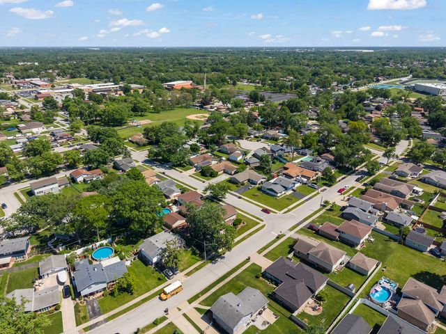 14849 Park Avenue, Oak Forest, IL 60452