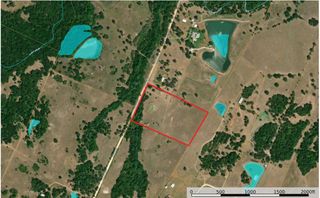 5932 Waak Road, Bellville, TX 77418