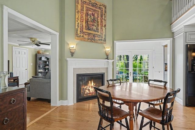 4 Newell Dr, Medfield, MA 02052