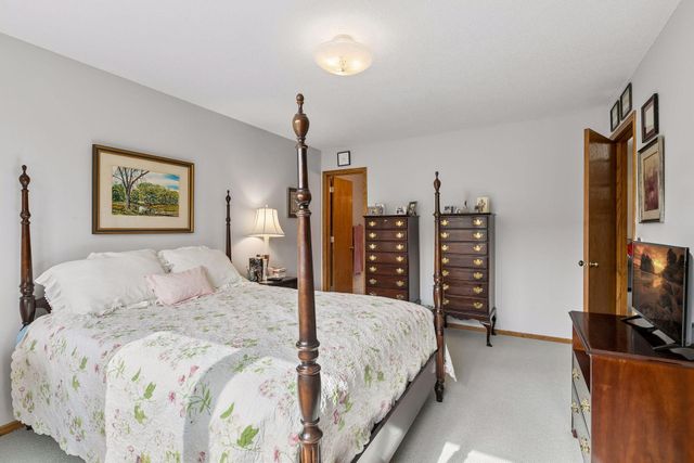 14400 38th Avenue N, Plymouth, MN 55446