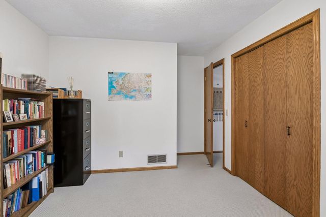 14400 38th Avenue N, Plymouth, MN 55446