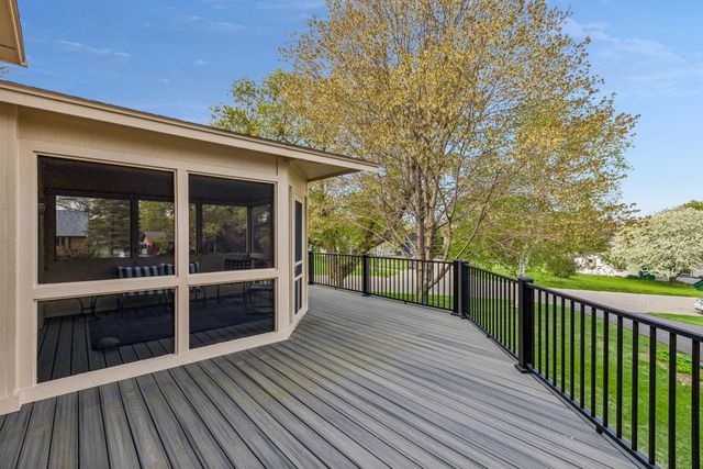 14400 38th Avenue N, Plymouth, MN 55446