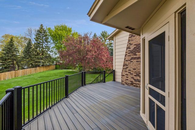 14400 38th Avenue N, Plymouth, MN 55446