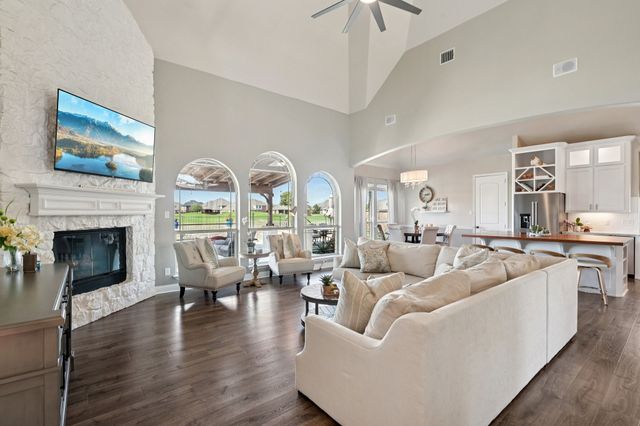 2821 Castlereach Street, Trophy Club, TX 76262