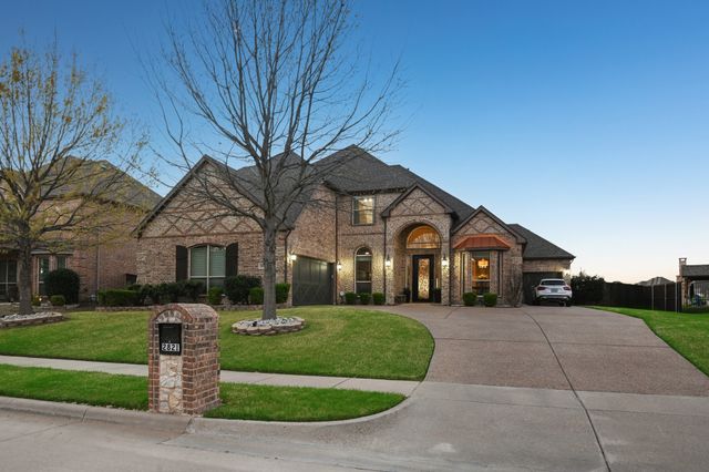 2821 Castlereach Street, Trophy Club, TX 76262