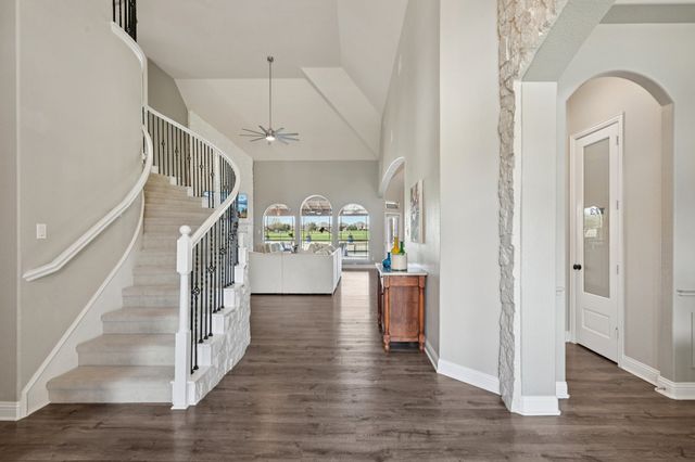 2821 Castlereach Street, Trophy Club, TX 76262