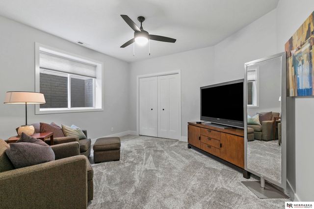 8816 Buckley Creek Road, Lincoln, NE 68520