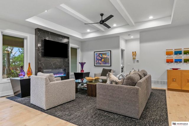 8816 Buckley Creek Road, Lincoln, NE 68520