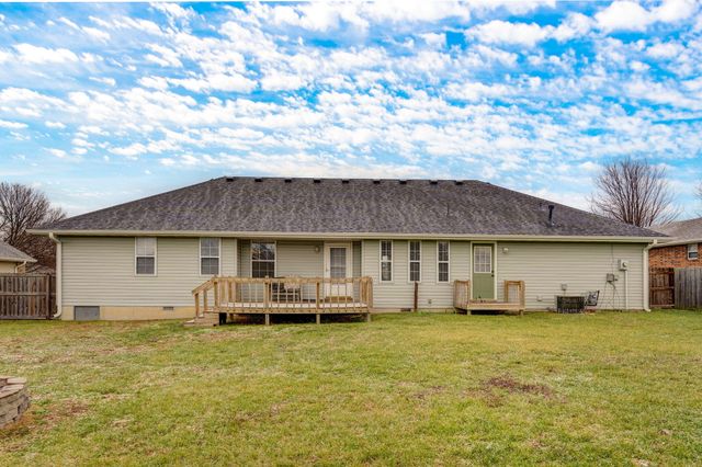 931 Bradford Court, Marshfield, MO 65706