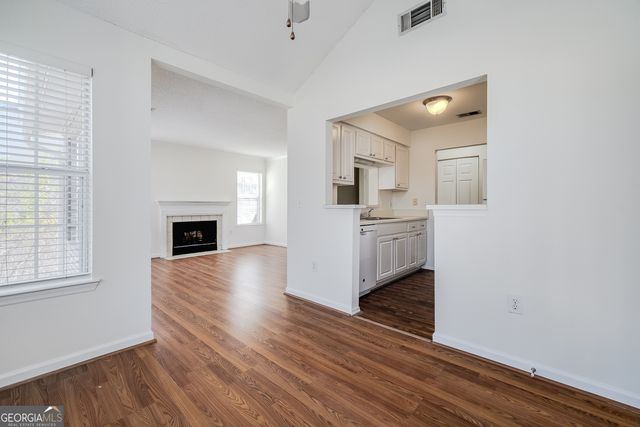 12300 Apache Avenue APT 704, Savannah, GA 31419